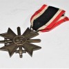 MEDAL WAR MERIT CROSS WHIT SWORD