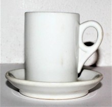 TAZZA E PIATTINO IN PORTCELLNA DELLA LUFTWAFFE