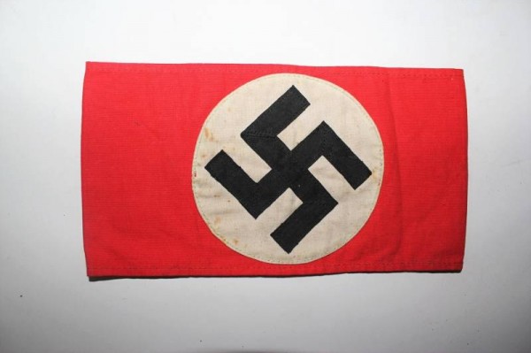 FASCIA DA BRACCIO POLITICA