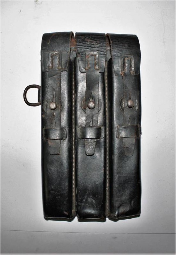 PORTA CARICATORI IN PELLE MP38-MP40