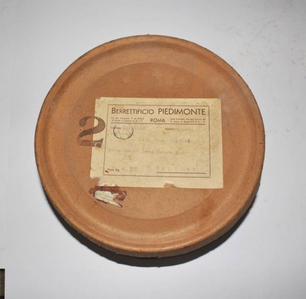 HATBOX FOR ITALIAN CAP