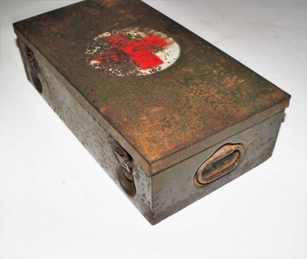 D.R.K. KIT MEDICO IN CASSETTA VERDE