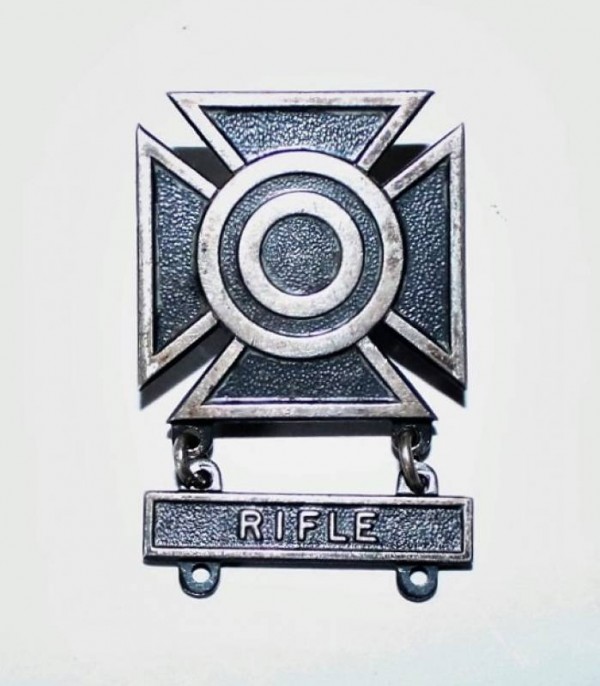 ENGLISCH RIFLE BADGE