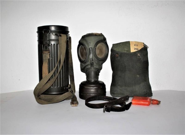 MASCHERA ANTIGAS VERDE CON TELO ANTIPIRITE