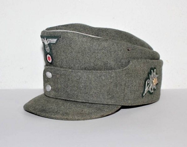 OFFICER�S BERGMUTZE G. J. CAP WEHRMACHT