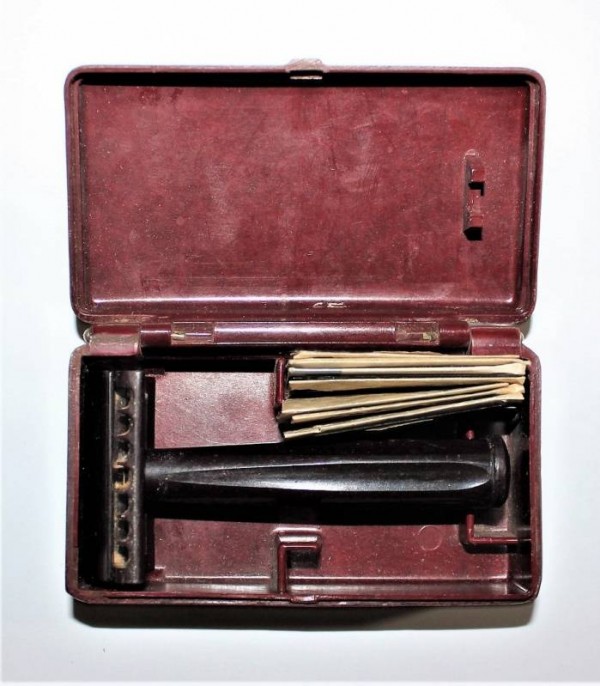 RASOIO DA BARBA IN BAKELITE