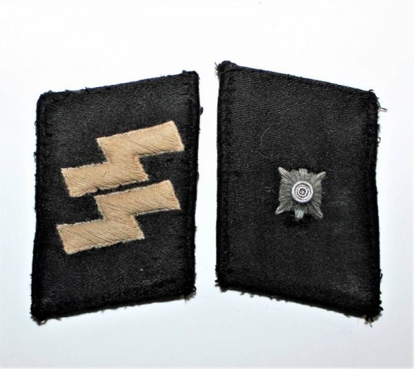 NCO COLLAR TABS SS-UNTERSCHARFUHRER