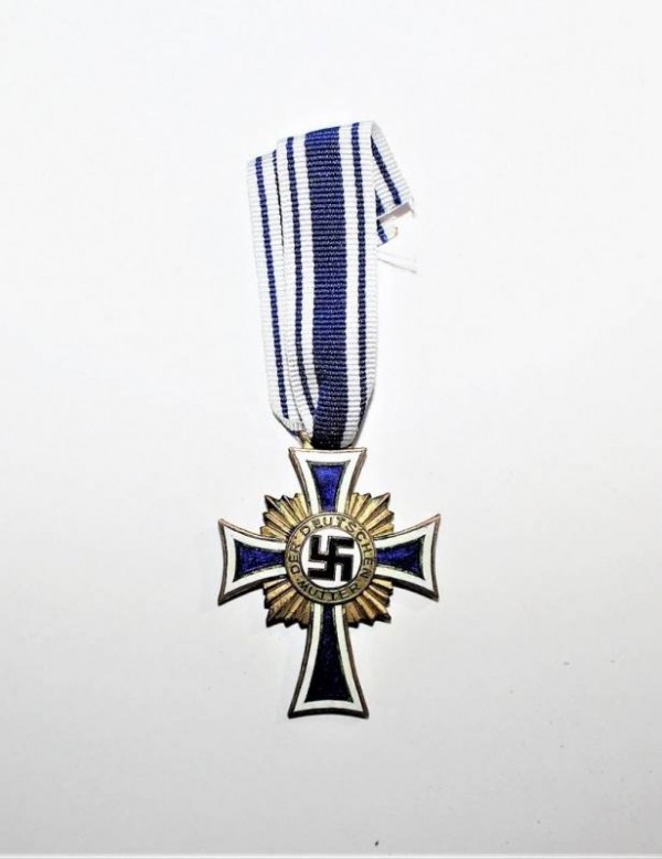 CROCI DELLE MADRI TEDESCHE CLASSE IN ORO