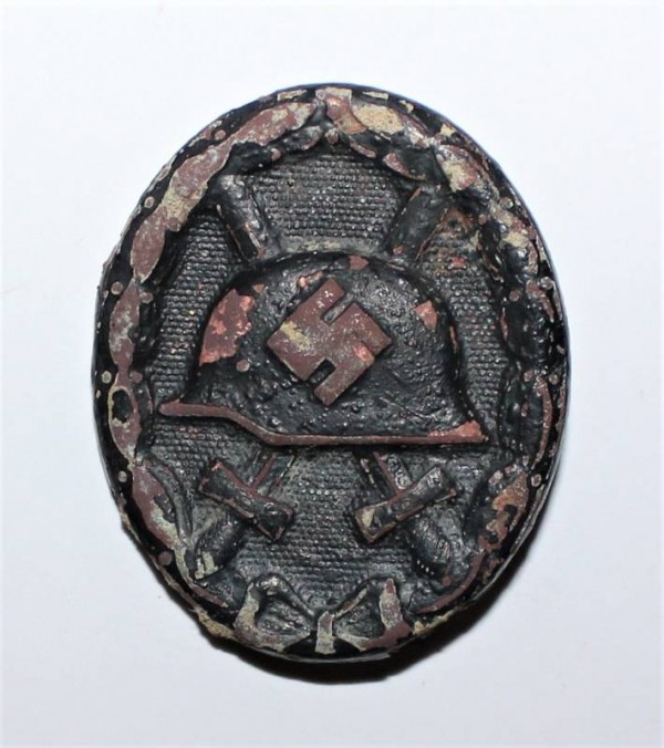 DISTINTIVO DA FERITO NERO