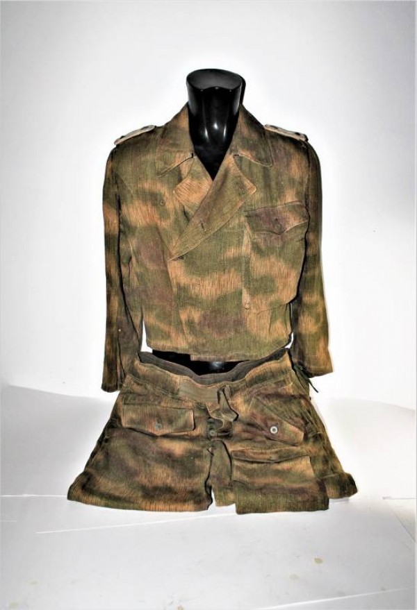 PANZER JACKET AND TROUSERS M44 CAM0